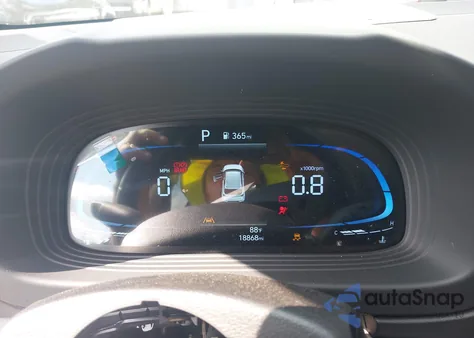 2024 Hyundai Venue Sel from USA, damaged, VIN KMHRC8A39RU329674